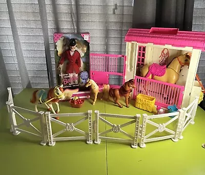 VTG Mattel Equestrian Barbie Doll Play Set Stable 4 Horses Fence & Accessories • $55.95