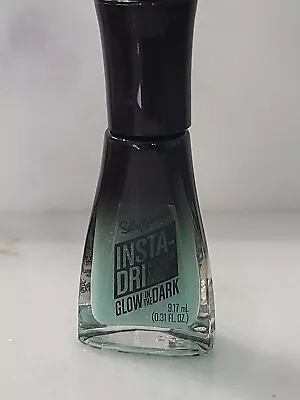 Sally Hansen Insta-Dri Glow In The Dark Nail Polish 724 SQUAD GHOULS • $5.99