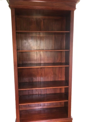 $390 • Buy Mahogany Antique Style Bookcase With 6 Adjustable, Gold Eyelet Shelves