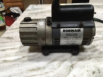 $100 • Buy Robinair High Vacuum Pump - Single Stage Direct Drive Model 15100 ((USED))