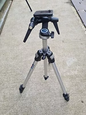 Manfrotto 055cl Professional Tripod • £50