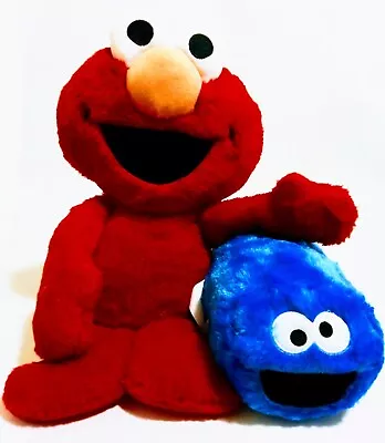 🆕 Store Window Displays Sesame Street Elmo And Cookie Monster Pillow Buddies 🎁 • $59.99