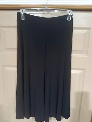 MKM Designs Women's Black Capri's Size M • $20