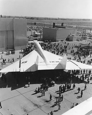 XB-70 / XB-70A VALKYRIE ROLLOUT 8x10 SILVER HALIDE PHOTO PRINT • $14.99