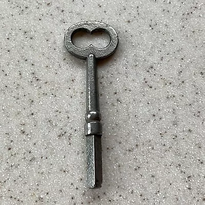 Vintage Singer Treadle Cabinet Sewing Machine Key 4 Four Sided 2 3/4” Long • $15.99