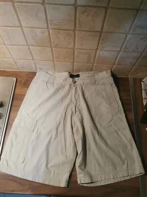 £30 • Buy Henri Lloyd Sailing Men’s Pilot Shorts 34 Waist
