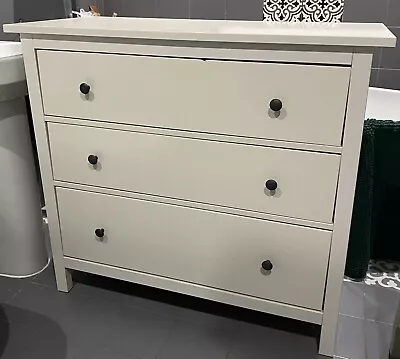 Hemnes Chest Of Drawers White • £40