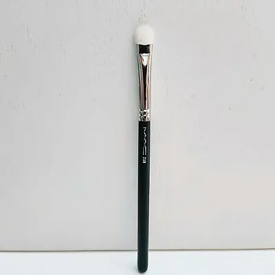 £16.22 • Buy MAC 239 Eye Shader Brush, Full Size, Brand New! 