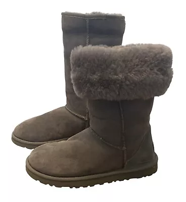 Ugg Women's Classic Tall 5815 Gray  Suede Shearling Mid-Calf Snow Boots Sz US 6 • $22