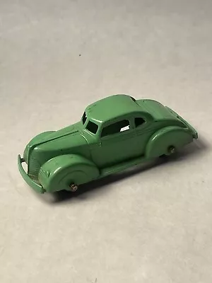 Vintage 1960s Tootsie Toy Metal Land Rover Green Die Cast Car Made In USA • $11.37