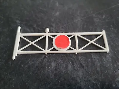 Hornby Level Crossing Part • £6
