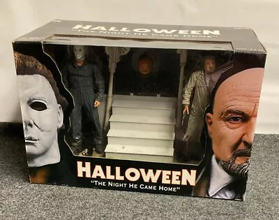 Halloween The Night He Came Home NECA Michael Myers & Dr Loomis Reel Toys 2004 • $299.99