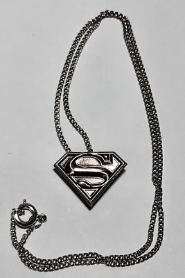 SUPERMAN Man Of Steel  DC Comics Pin/Medal With 18 Chain • $8.75