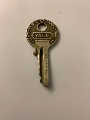 Vintage Yale & Towne Stamford Conn. Security Key No. S 1 1-3/4” Aprox  • $6.75