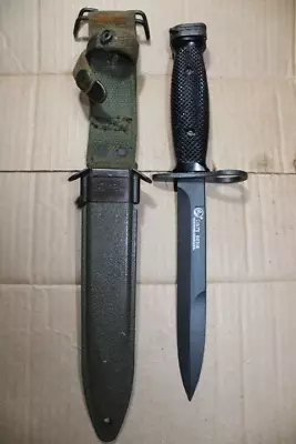 Original US Military Issue Vietnam Era Colt USM7 Bayonet Knife With Scabbard J14 • $199.95