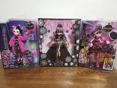 Monster High Lot Of 3. Includes 2022 Draculaura Howliday Winter Special Edition  • $64.99