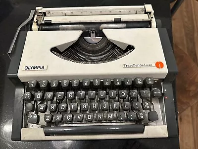 Olympia Traveller De Luxe Portable Typewriter C1978  • £25