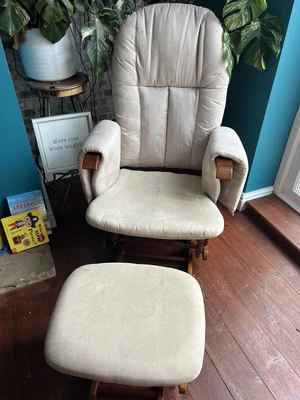 £27.50 • Buy Gliding  Nursing Rocking Chair & Stool - Natural Used