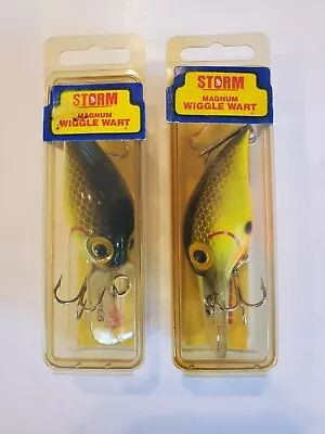 Two Vintage Pre Rapala Storm Magnum Mag Wiggle Wart Crankbaits AV56 Bassmaster • $38.99