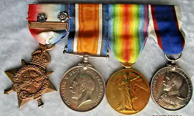 WW1.  HOOD BATTALION. ROYAL NAVAL DIVISION. R.N./R.F.R. War Medals/Long Service. • £395