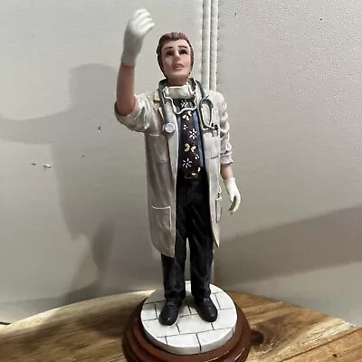 Van Mark Masters Of Miracles  Internal Interpretation  Figurine Edition# 1/0235 • $14.99