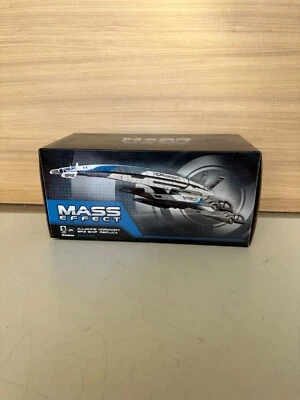$119 • Buy Mass Effect Alliance Normandy SR-2 Ship Replica
