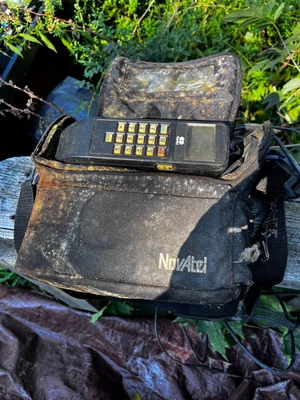 $10 • Buy Vintage NovAtel Communications Portable Mobile Car Phone W/Bag Restore Or Parts