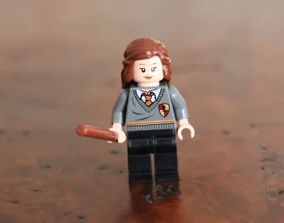 LEGO Minifig Minifigure HARRY POTTER Hermione Granger Wand 4842 4738 • $14.90