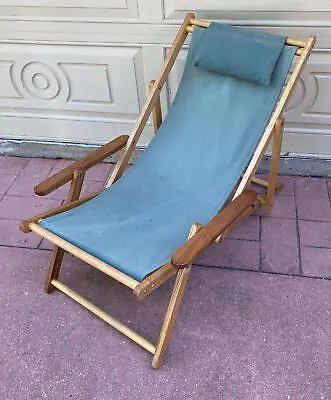 VINTAGE Green CANVAS WOOD FRAME SLING FOLDING BEACH CHAIR • $49