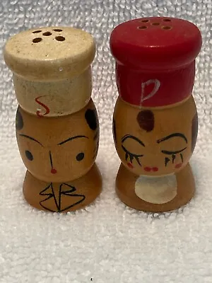 Vintage 1950's Hand Painted 2  Wooden Chef Salt & Pepper Shakers- Made In Japan • $6.95