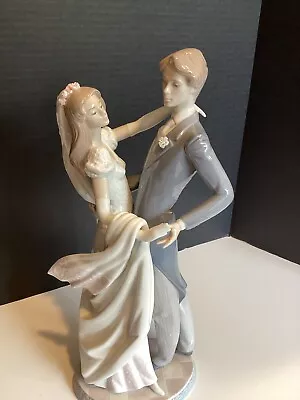 LLADRO Vintage I Love You Truly Dancing Bride & Groom Large Figurine #1528 1987 • $100