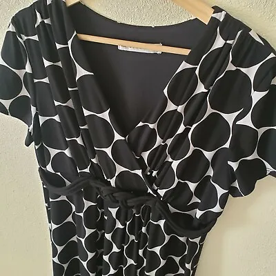 CUTE AA Studio AA Black & White Polka Dot Dress Short Sleeve V-Neck Empire Sash • $12.99
