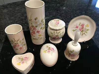 £12 • Buy Royal Worcester Spode Palissy Collection. Porcelain, 7 Pieces - Foxglove Design.