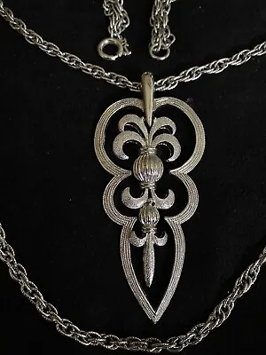 Vintage Signed Trifari Fleur De Lis Pendant Dbl Chain Necklace Articulated Silvr • $59.95