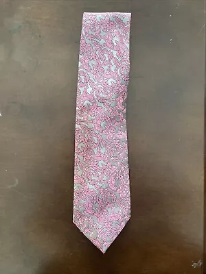 Verse 9 Pink Paisley Neck Tie • $7.69