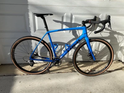 $2450 • Buy 2020 Trek Boone 5 Disc Carbon Gravel/cyclocross Bike,, Sram 1X11 Drivetrain