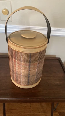 $50 • Buy Vintage Georges Briard Ice Bucket