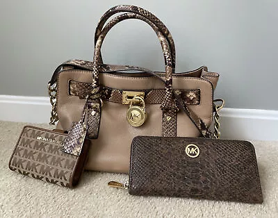 Michael Kors Hamilton Shoulder Bag With Two Matching Wallets VGUC!! • $129.99