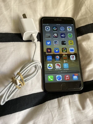 $135 • Buy Apple IPhone 7 Plus Black - 128GB - A1784