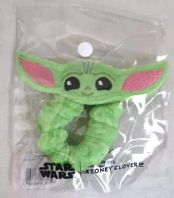 Stoney Clover Lane STAR WARS Baby Yoda Grogu Green Plush Scrunchie Hair Tie NEW • £48.25