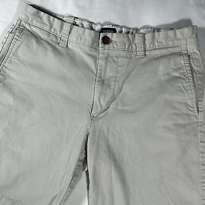J. Crew Mens Stone Khaki Basic Flat Front 8  Inseam Chino Shorts - Size 31 • $10.50