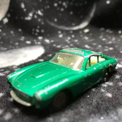 Matchbox Ferrari Berlinetta No 75 Green   Made In England ( 1 Tire Missing ) • $2.19