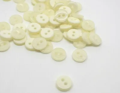 £1.80 • Buy C1-20pcs Tiny Pearl Cream Resin Italian Baby Fish Eyes Buttons 7.80mm Shirt Sew