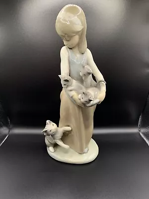 Vintage Lladro Figurine  Girl With Mother Cat & Holding Kittens  #1309 • $65