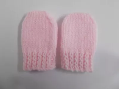 Hand Knitted Baby Mittens Light Pink Newborn Baby Mittens • £1.60