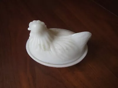 Vintage White Milk Glass Hen Rooster On Nest Small Basket Candy Dish • $9.95