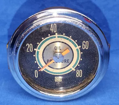 Vintage 1960s Stewart Warner Greenline Oil Pressure Gauge 2-1/16  CT35 • $59.99
