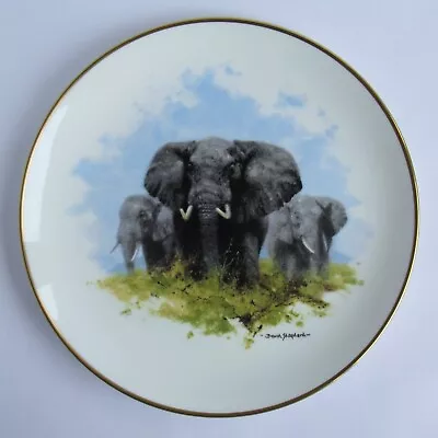 Vintage Wedgwood  Elephant  Collector Plate 27cm (Splink David Shepherd Gift) • £20