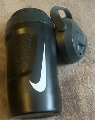 $29.99 • Buy Nike Thermos 64oz. **new**look**