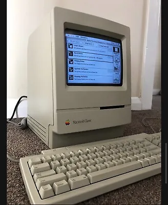 Macintosh Classic 1991 • £400